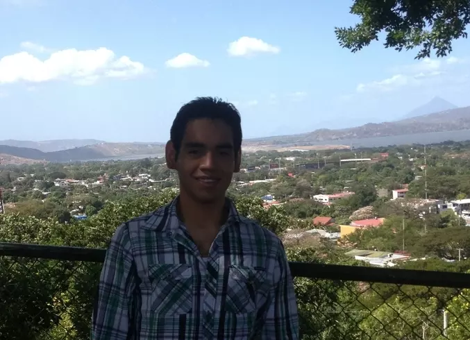 Chico de 31 busca chica para hacer pareja en Managua, Nicaragua