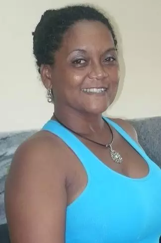 Mujer de 57 busca hombre para hacer pareja en La Habana, Cuba