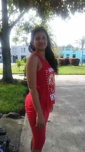 Mujer de 40 busca hombre para hacer pareja en Camaguey, Cuba