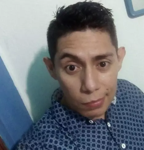 Hombre de 36 busca mujer para hacer pareja en Caracas, Venezuela