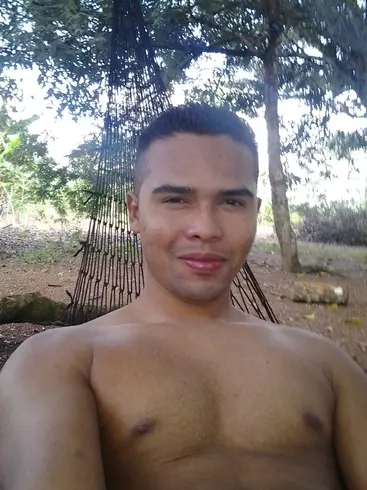 Chico de 35 busca chica para hacer pareja en Veraguas, Panamá