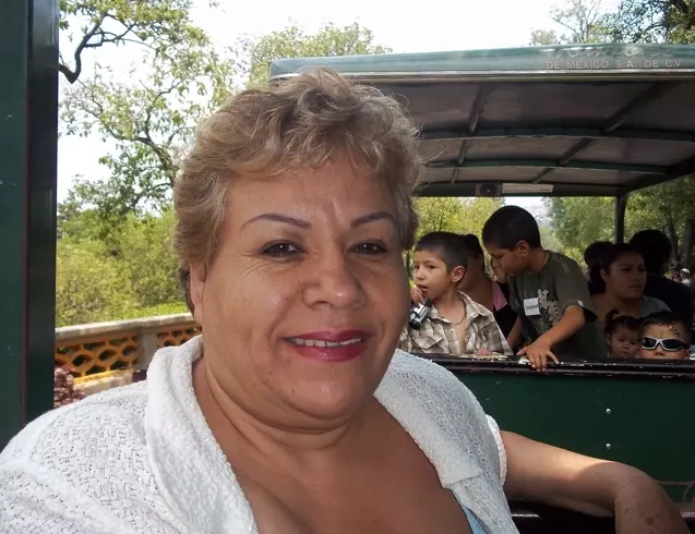 Mujer de 65 busca hombre para hacer pareja en Pto. Vallarta, México