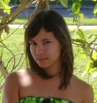 Chica de 34 busca chico para hacer pareja en Cuba