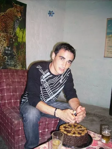 Hombre de 39 busca mujer para hacer pareja en Montevideo, Uruguay