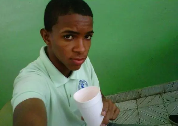 Chico de 29 busca chica para hacer pareja en Santo Domingo, República Dominicana