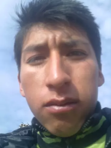 Chico de 31 busca chica para hacer pareja en Lapaz, Bolivia
