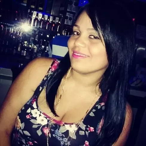 Chica de 35 busca chico para hacer pareja en Santo Domingo, República Dominicana