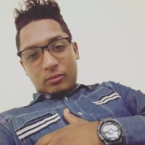 Chico de 27 busca chica para hacer pareja en Santo Domingo, República Dominicana