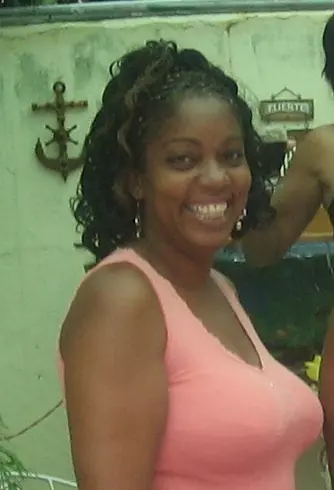 Mujer de 53 busca hombre para hacer pareja en Habana, Cuba