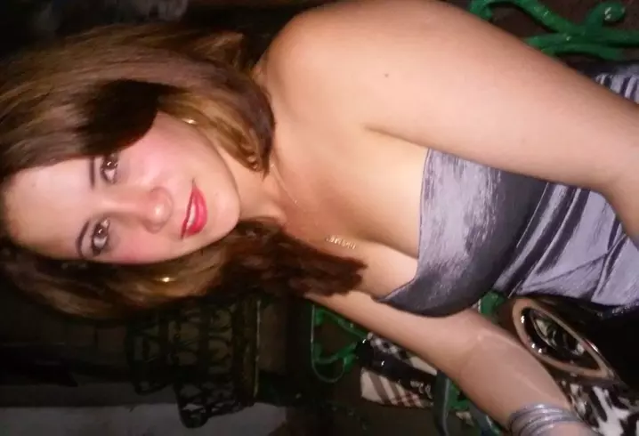 Chica de 28 busca chico para hacer pareja en Holguín, Cuba