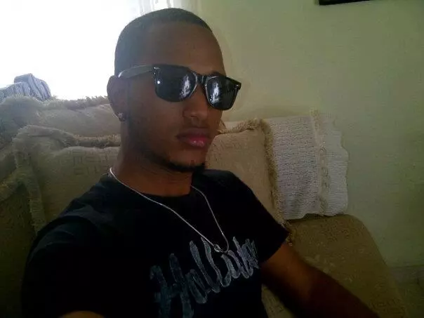 Chico de 33 busca chica para hacer pareja en Santo Domingo, República Dominicana