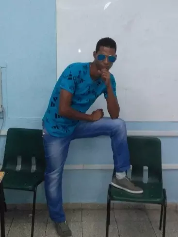 Chico de 35 busca chica para hacer pareja en Cuba