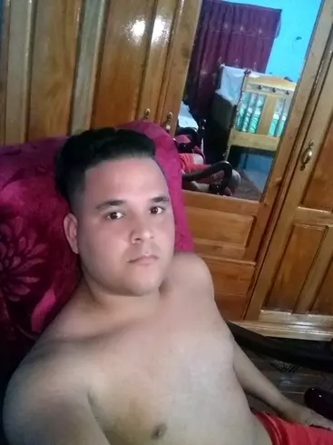 Chico de 30 busca chica para hacer pareja en Camagüey, Cuba