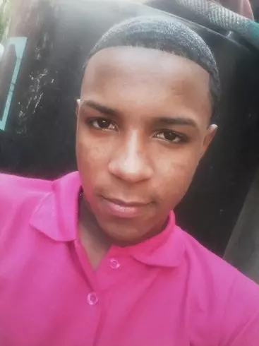 Chico de 30 busca chica para hacer pareja en Santo Domingo, República Dominicana