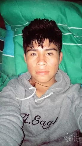 Chico de 26 busca chica para hacer pareja en Cochabamba, Bolivia