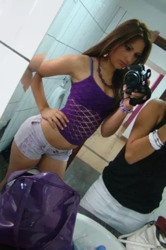 Chica de 31 busca chico para hacer pareja en Valencia, Venezuela