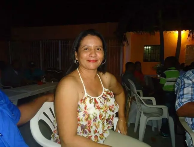 Mujer de 52 busca hombre para hacer pareja en Barranquilla, Colombia