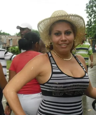 Mujer de 39 busca hombre para hacer pareja en Santiago, Cuba