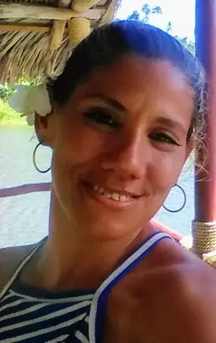 Mujer de 47 busca hombre para hacer pareja en Guantánamo, Cuba