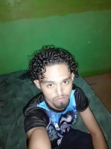 Chico de 26 busca chica para hacer pareja en Managua, Nicaragua