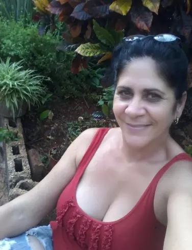 Mujer de 58 busca hombre para hacer pareja en Artemisa, Cuba