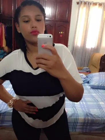 Chica de 32 busca chico para hacer pareja en Bonao, República Dominicana