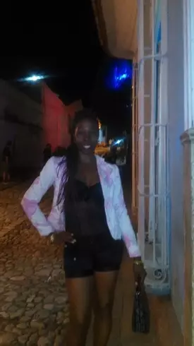 Mujer de 39 busca hombre para hacer pareja en Camagüey, Cuba