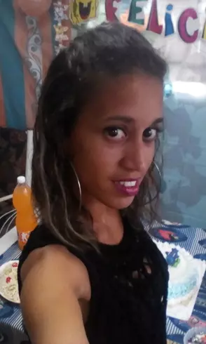 Chica de 34 busca chico para hacer pareja en La Habana, Cuba