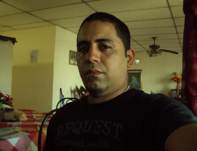 Hombre de 44 busca mujer para hacer pareja en Carrasquilla, Panamá