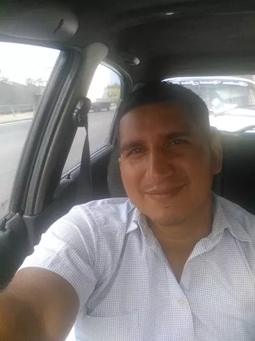 Hombre de 45 busca mujer para hacer pareja en Guayaquil, Ecuador