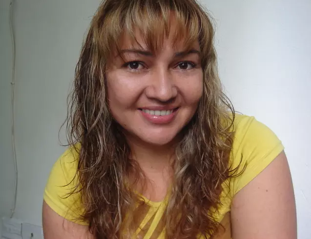 Mujer de 50 busca hombre para hacer pareja en Medellin, Colombia