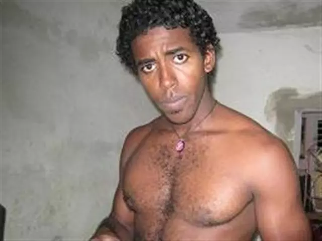 Chico de 35 busca chica para hacer pareja en Camagüey, Cuba