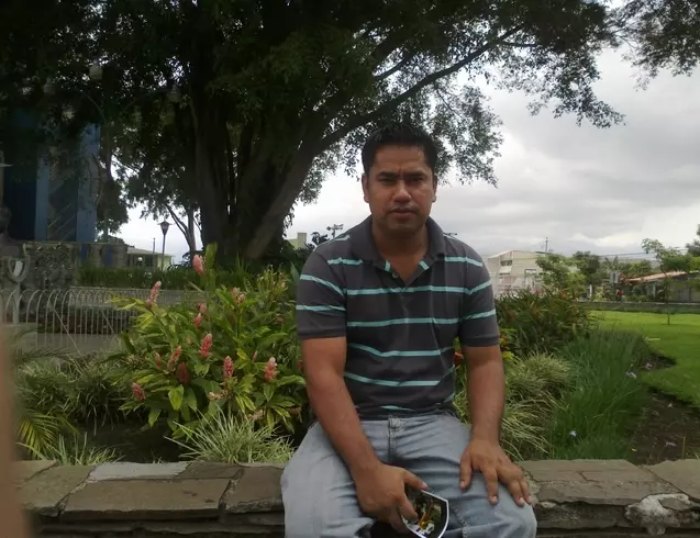 Hombre de 54 busca mujer para hacer pareja en San José, Costa Rica