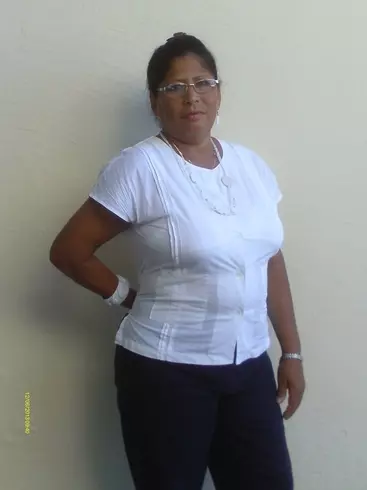 Mujer de 63 busca hombre para hacer pareja en Camaguey, Cuba