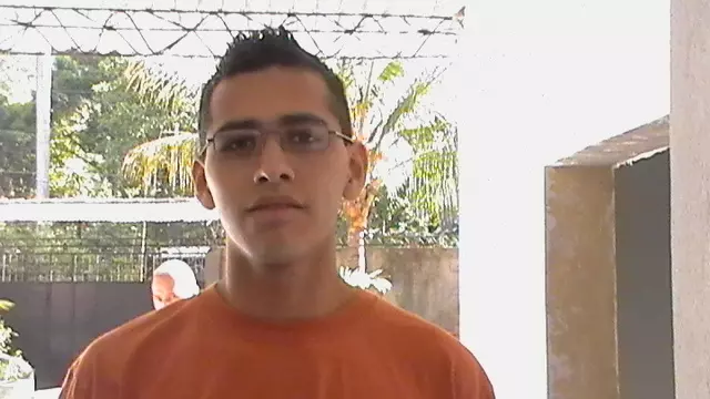 Chico de 31 busca chica para hacer pareja en El Salvador Sonsonate Armenia, Salvador