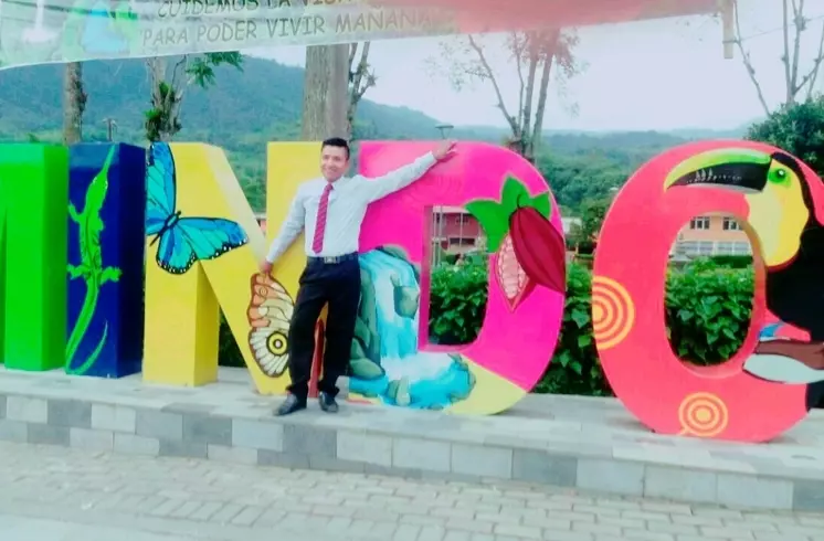 Chico de 29 busca chica para hacer pareja en Mountain View, Ecuador