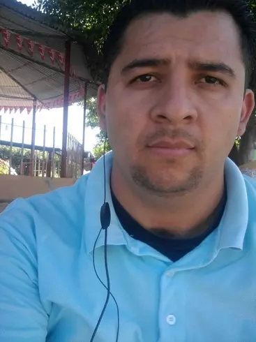 Hombre de 42 busca mujer para hacer pareja en San salvador, Salvador