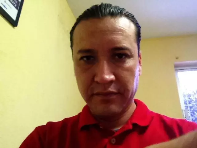 Hombre de 52 busca mujer para hacer pareja en Zapopan, México