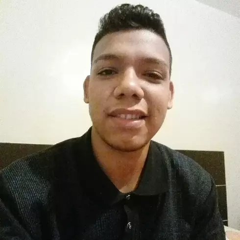 Chico de 30 busca chica para hacer pareja en LIma, Perú