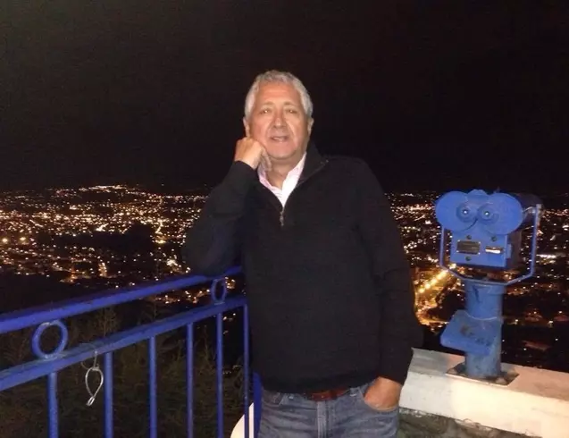 Hombre de 72 busca mujer para hacer pareja en Quito, Ecuador