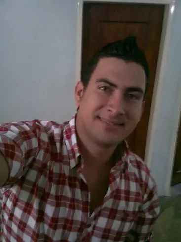 Chico de 33 busca chica para hacer pareja en Barquisimeto, Venezuela