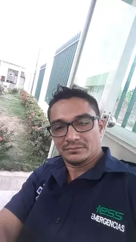 Hombre de 53 busca mujer para hacer pareja en Guayaquil, Ecuador