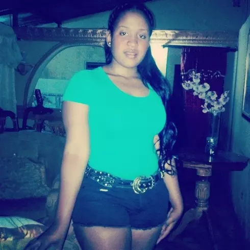 Chica de 31 busca chico para hacer pareja en Santo Domingo, República Dominicana