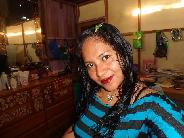 Mujer de 41 busca hombre para hacer pareja en Ucayali, Perú