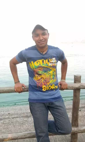 Hombre de 36 busca mujer para hacer pareja en Guatemala