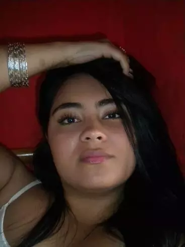 Chica de 34 busca chico para hacer pareja en Medellin, Colombia