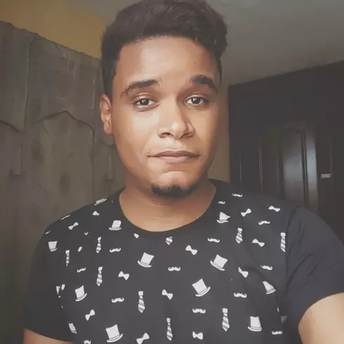 Chico de 35 busca chica para hacer pareja en Santo Domingo, República Dominicana