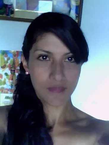 Mujer de 38 busca hombre para hacer pareja en Medellín, Colombia