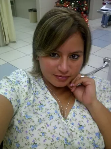 Mujer de 36 busca hombre para hacer pareja en San Pedro Sula, Honduras