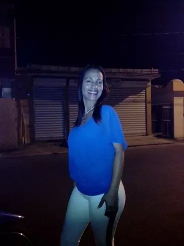 Mujer de 50 busca hombre para hacer pareja en República Dominicana